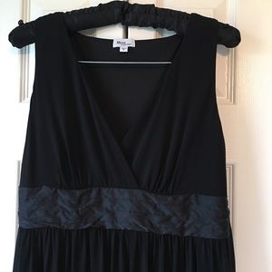 Mimi Maternity - Black Dress